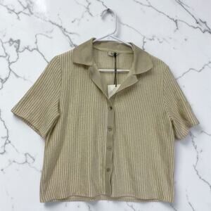 Linea Moda Women´s beige buttondown knit shirt, short sleeves, shiny thread Sz S
